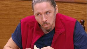 Gil Ofarim wurde zum Dschungelcamp-Auftakt von seinen Mitstreitern kritisch beäugt.