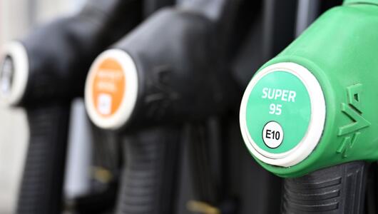 Benzin und Diesel wirkten im Dezember preisdämpfend
