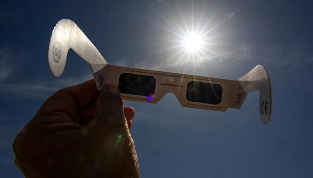 Sonnenfinsternis Brille