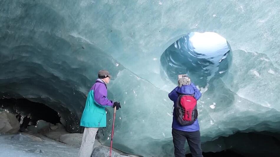 Vergängliche Schönheit: Eishöhlen in der Schweiz schmelzen durch Klimawandel dahin