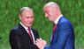 Wladimir Putin und Gianni Infantino