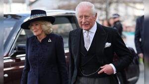 Königin Camilla und König Charles beim Royal Maundy Day Service in Wales.