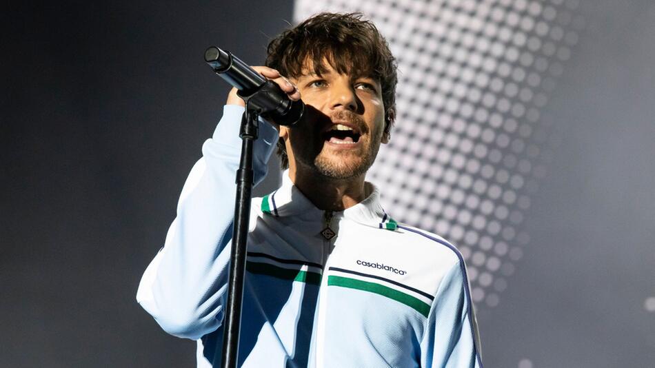 Louis Tomlinson hat sich zu einer möglichen Reunion von One Direction geäußert.