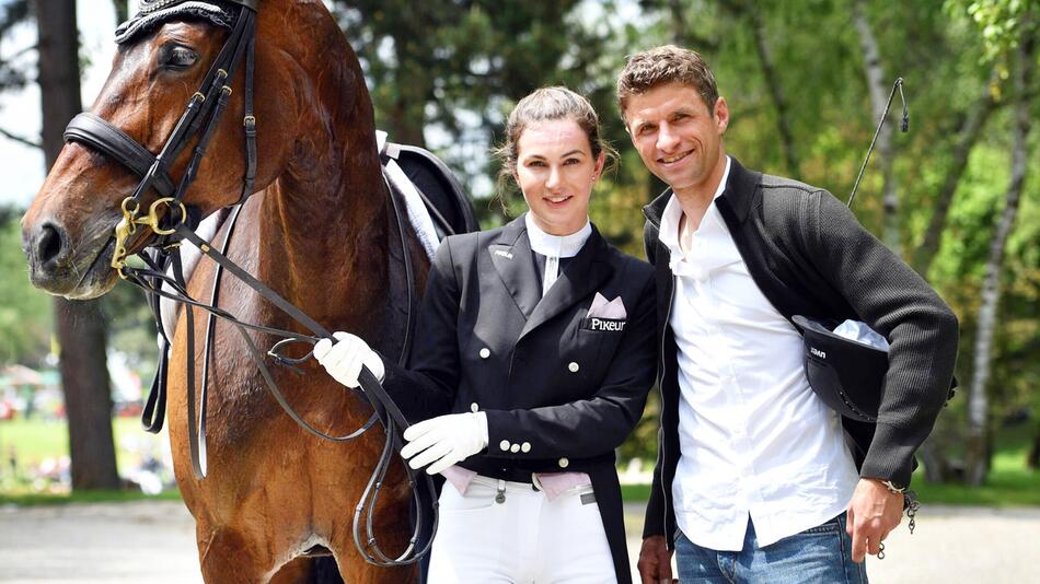 Thomas Müller, Fußball, Pferdezucht