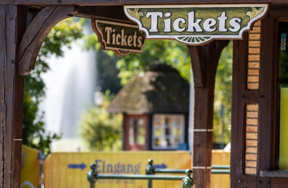 Ticketschalter am Eingang des Heide-Park Soltau