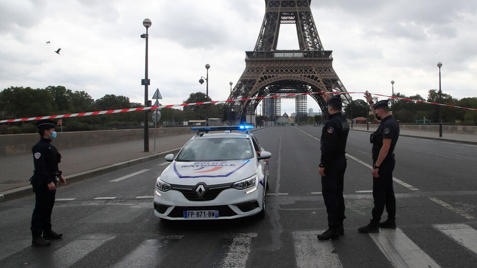 Eiffelturm, Paris, Polizei