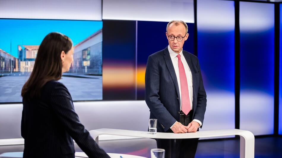 CDU/CSU-Spitzenkandidat Merz bei RTL Direkt