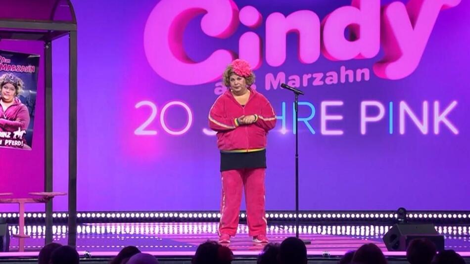 Cindy aus Marzahn feiert ihr Jubiläum jetzt erst am 5. Juli.