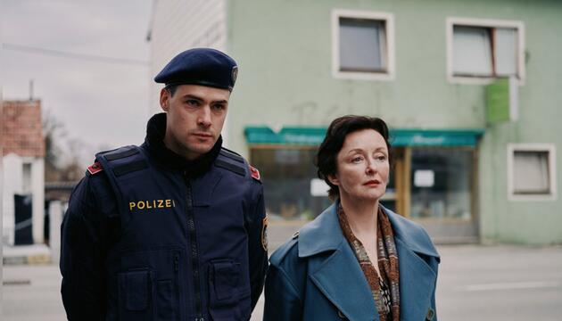 "Landkrimi: Acht": Patrick Brandl (Thomas Prenn) und Marion Geyer (Regina Fritsch) ermitteln in ...