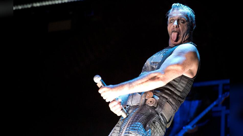 Till Lindemann steht mit seiner Band Rammstein bis Sonntag viermal in Dresden auf der Bühne.