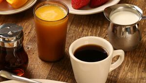 Lebensmittel auf leeren Magen