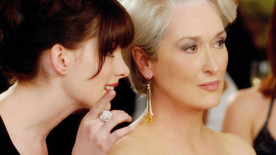 Anne Hathaway (l.) und Meryl Streep in "Der Teufel trägt Prada".