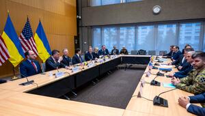 Ukraine-Krieg - Treffen in Genf zu US-Friedensplan