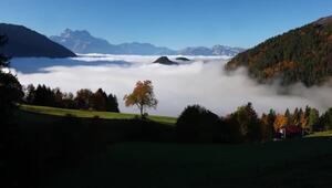 Ein Meer aus Wolken: Herbstliches Wetterschauspiel in den Alpen