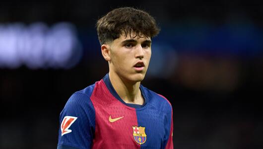 Pau Cubarsi spielt für den FC Barcelona.