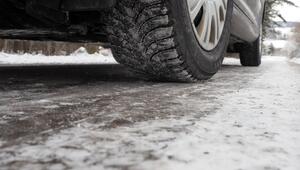 Verkehrsteilnehmer und Eissatzkräfte waren gefordert