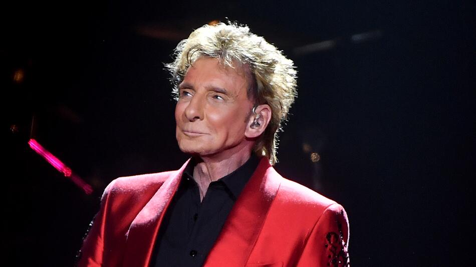 Barry Manilow wird 80: So (wenig) hat sich der Sänger verändert