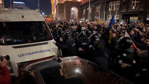 Zehntausende protestieren in Sofia gegen Korruption und den Euro-Haushalt
