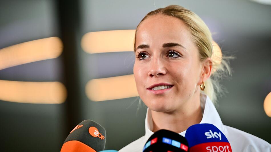 Sieht die Zukunft positiv: DFB-Kapitänin Giulia Gwinn.