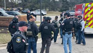 Berichte: Fahrzeug fährt in Synagoge in Michigan