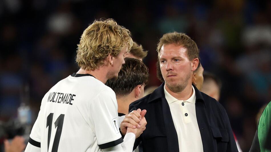 Nick Woltemade und Julian Nagelsmann