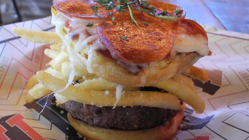 Pizza-Pommes-Burger