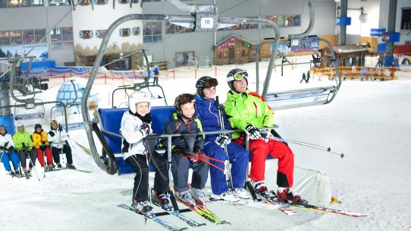 Sessellift in der Skihalle Neuss