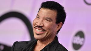 Lionel Richie muss wegen eines Eingriffs am Herzen mehrere Konzerte verschieben.