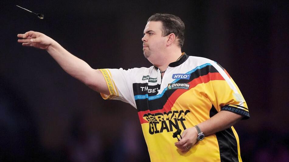 Aus bei Darts-WM: Profi Clemens chancenlos im Ally Pally