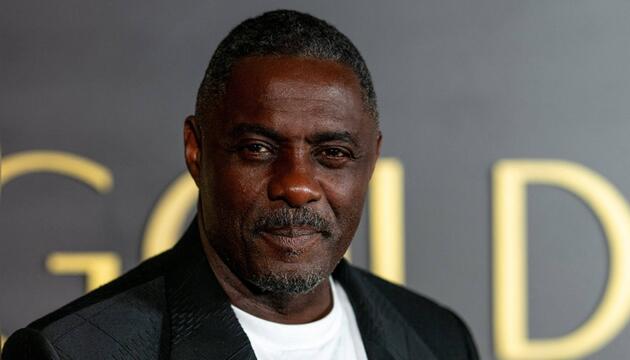 Idris Elba verpasste um ein Haar seine Ritterehre.