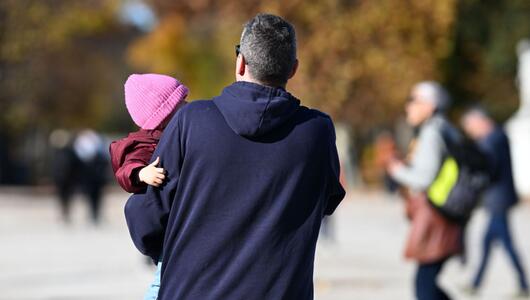 Nur wenige Väter gehen in Karenz