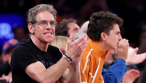 Ben Stiller (l.) und Timothée Chalamet sind eingefleischte Knicks-Fans und fieberten auch am ...