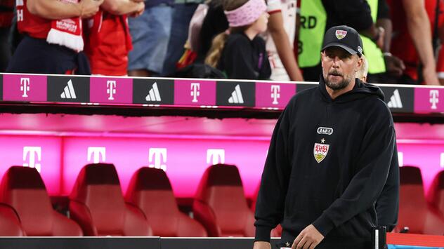 Sebastian Hoeneß ist Trainer des VfB Stuttgart.